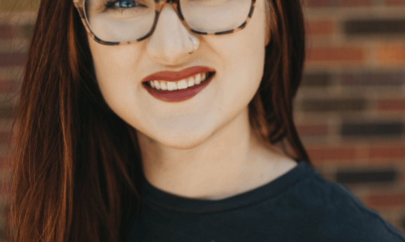 Aesthy of the Week 2.0: Annika Marshall - C O S M E D I X