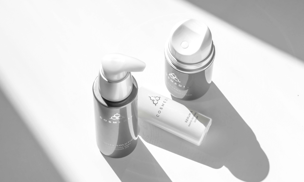 Are You Making the Most of Your Nighttime Skincare Routine? - C O S M E D I X