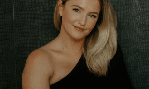 Meet Kelsey Burton from Violet Grey Studio - C O S M E D I X