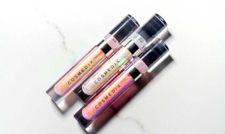 Meet our NEW Lumi Crystal Liquid Crystal Lip Hydrator! - C O S M E D I X